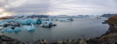 Panorama of icebergs in Jökulsárlón glacier lagoon