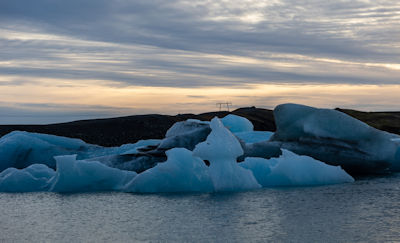 Icebergs in Jökulsárlón glacier lagoon