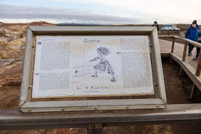 Sign about the legend of Gunna