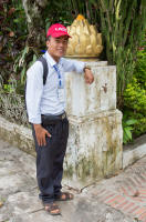 Laos guide “Cheers”