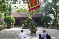 Quán Thánh temple exterior