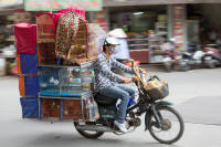 Traffic on phố Kim Ngu’u