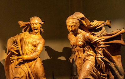 Figures from Lamentation of the Dead Christ by Nicollò dell'Arca