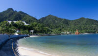 Bay near o-torii