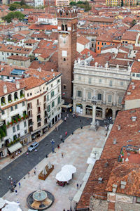 Torre del Gardello and Palazzo Maffei