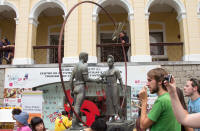 Portuguese-Chinese friendship statue