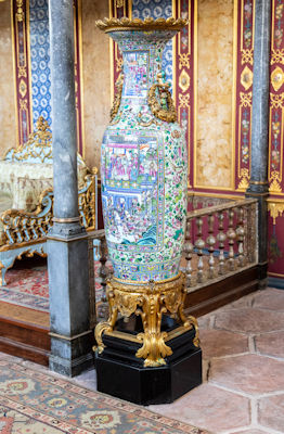 Urn in the Imperial Hall