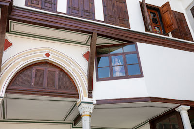 A presumed favourite overlooking the Courtyard of the Favourites