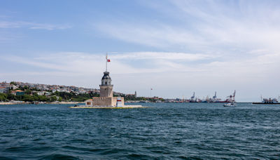Maiden's Tower (Kız Kulesi)