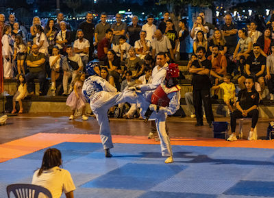 Kickboxing (?) tournament on Çanakkale's promenade